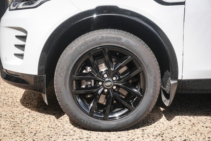 2024 Land Rover Discovery Sport P250 Dynamic SE