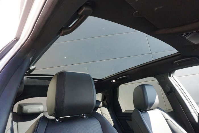 2024 Land Rover Discovery Sport P250 Dynamic SE