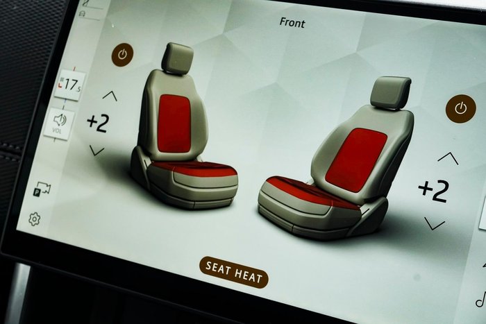 2024 Land Rover Discovery Sport P250 Dynamic SE