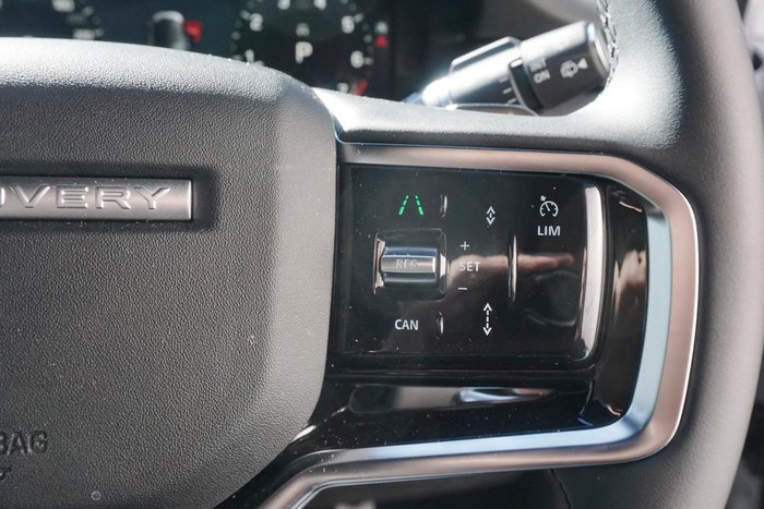 2024 Land Rover Discovery Sport P250 Dynamic SE