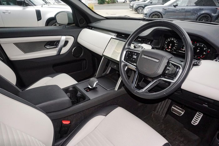 2024 Land Rover Discovery Sport P250 Dynamic HSE
