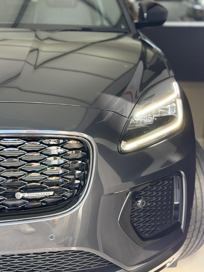 2024 Jaguar E-PACE P250 R-Dynamic SE