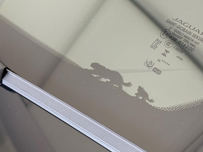 2024 Jaguar E-PACE P250 R-Dynamic SE