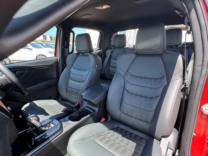 2025 Isuzu D-MAX X-TERRAIN