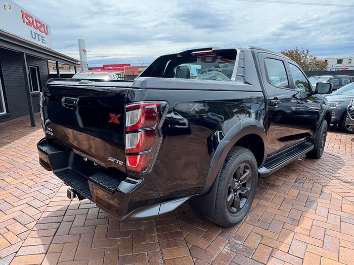 2025 Isuzu D-MAX X-TERRAIN