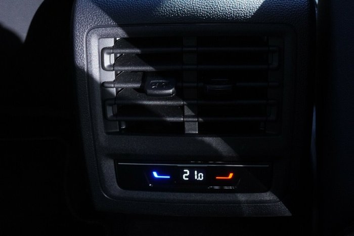2024 Volkswagen Golf 110TSI R-Line