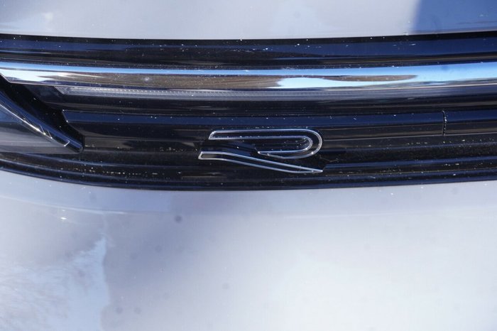 2024 Volkswagen Golf 110TSI R-Line