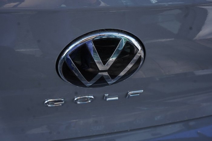 2024 Volkswagen Golf 110TSI R-Line