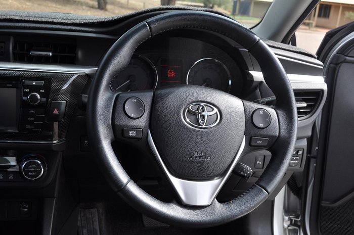 2014 Toyota Corolla ZR