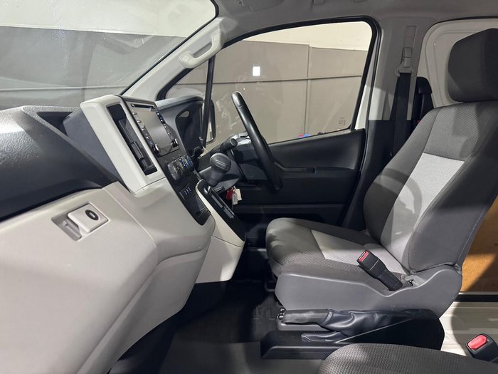 2019 Toyota Hiace 