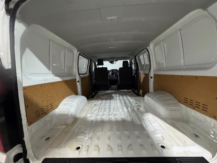 2019 Toyota Hiace 