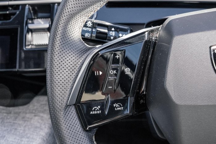 2024 Peugeot 3008 GT Hybrid