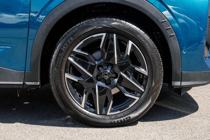 2024 Peugeot 3008 GT Hybrid