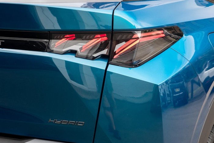 2024 Peugeot 3008 GT Premium Hybrid