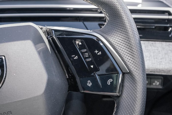 2024 Peugeot 3008 GT Hybrid