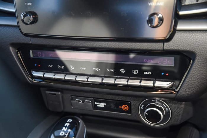 2025 Mazda BT-50 XTR