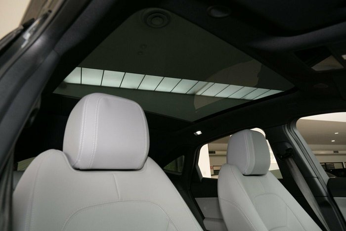 2024 Jaguar E-PACE P250 R-Dynamic SE X540 MY24.75 AWD Carpathian Grey