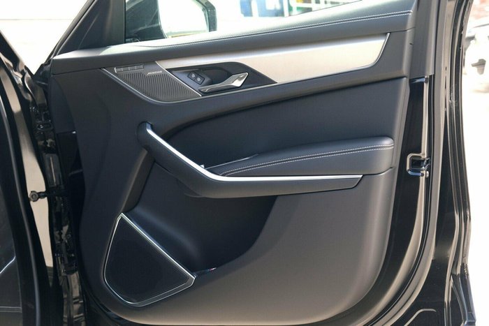 2024 Jaguar F-PACE P250 R-Dynamic SE X761 MY25 AWD Santorini Black