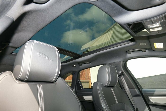 2024 Jaguar F-PACE P250 R-Dynamic SE X761 MY25 AWD Santorini Black