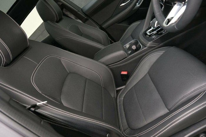 2024 Jaguar E-PACE P250 R-Dynamic SE X540 MY24.75 AWD Eiger Grey