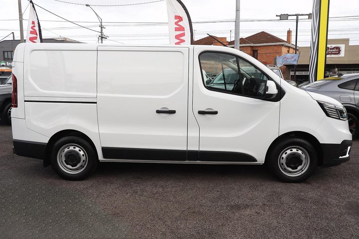2024 Renault Trafic Premium