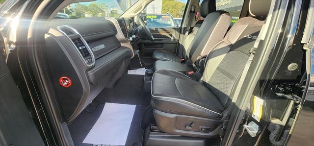 2023 RAM LARAMIE Laramie - Rambox DJ MY23 Laramie Rambox Utility Crew Cab 6st 4dr Auto 6sp 4x4 828kg 6.7DT Diamond Black Pearl
