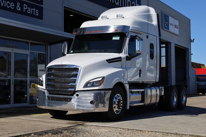 2024 Freightliner Cascadia