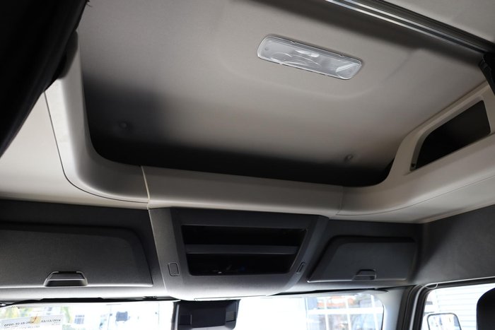 2024 Freightliner Cascadia 126 48