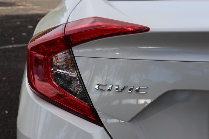 2021 Honda Civic VTi-S