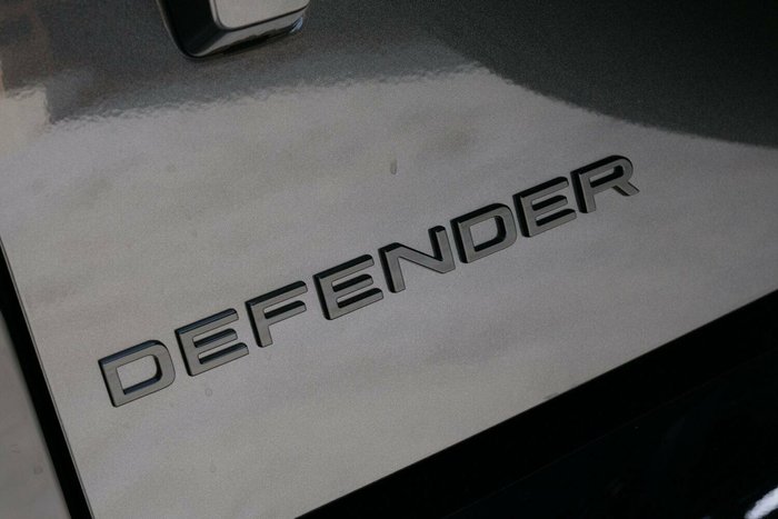 2025 Land Rover Defender 110 P400 X-Dynamic SE L663 MY25.5 AWD Carpathian Grey