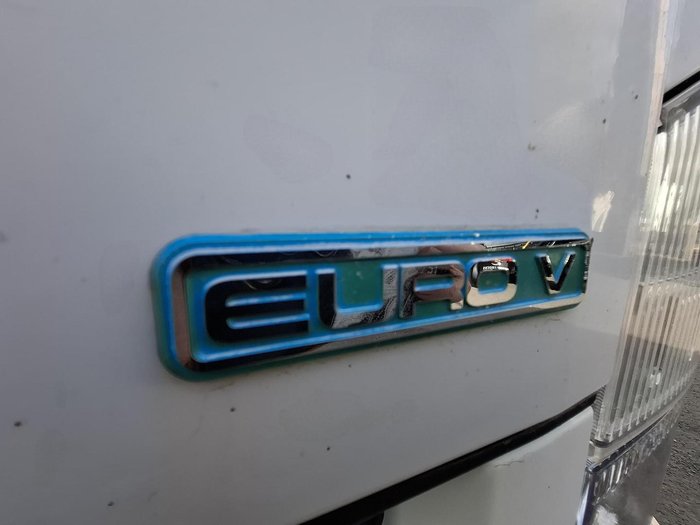 2012 Isuzu Frr 600 Medium WHITE