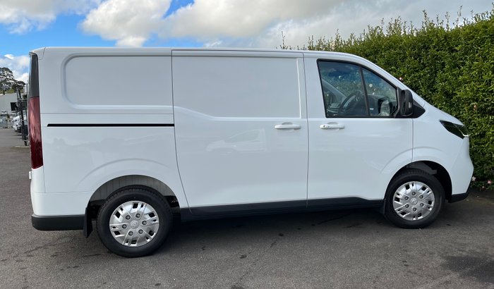2026 LDV Deliver 7 SWB