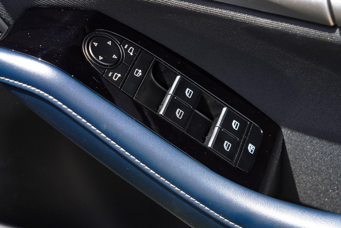 2025 Mazda CX-30 G20 Evolve