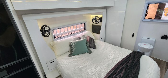 2025 JB Caravans Jb Slide-Out Motorhome