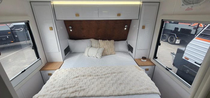 2025 JB Caravans Dirt Road Xtreme 23'6 Rear Door Club Lounge