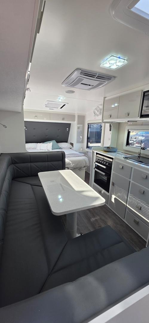 2025 JB Caravans Dirt Roader 20'8 Family Bunk