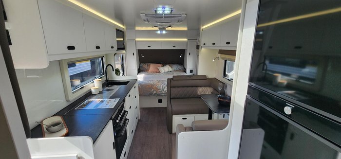 2025 JB Caravans Scorpion Sting Air 20'6