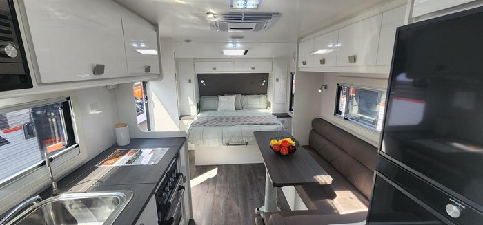 2025 JB Caravans Dirt Roader 22' Family Bunk