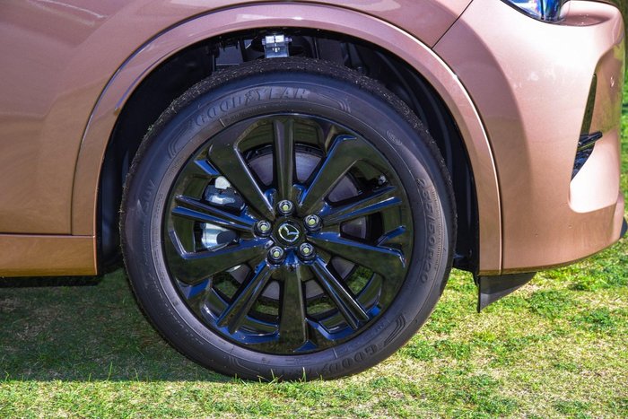 2025 Mazda CX-80 P50e GT