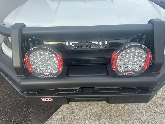 2025 Isuzu D-MAX SX