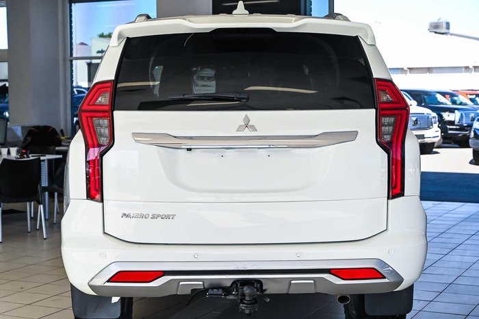 2022 Mitsubishi Pajero Sport GLS