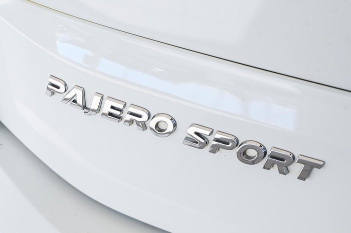 2022 Mitsubishi Pajero Sport GLS