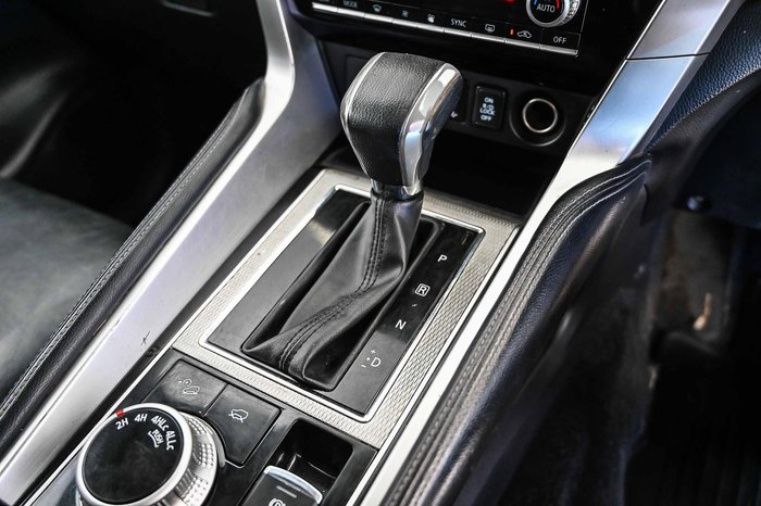 2022 Mitsubishi Pajero Sport GLS