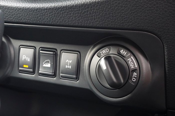 2025 Nissan Navara PRO-4X