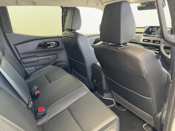 2024 Mitsubishi Triton GLS