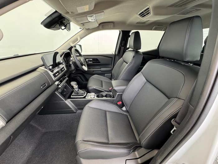 2024 Mitsubishi Triton GLS