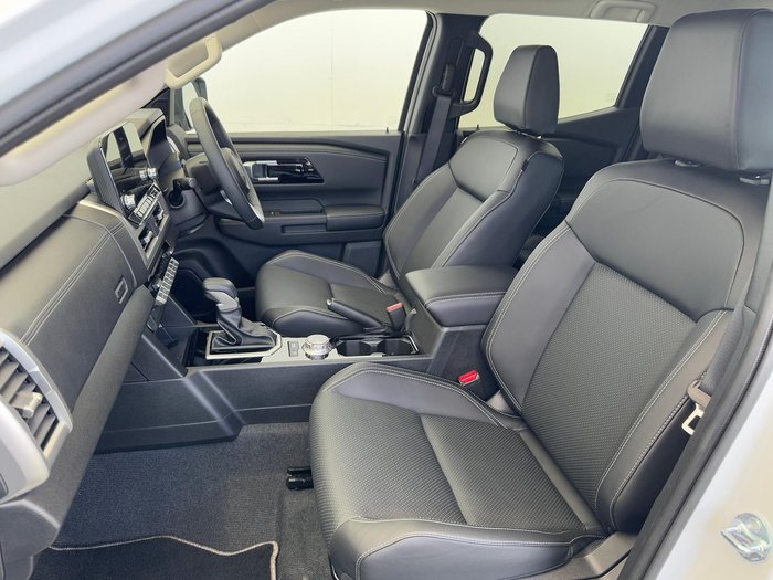 2024 Mitsubishi Triton GLS