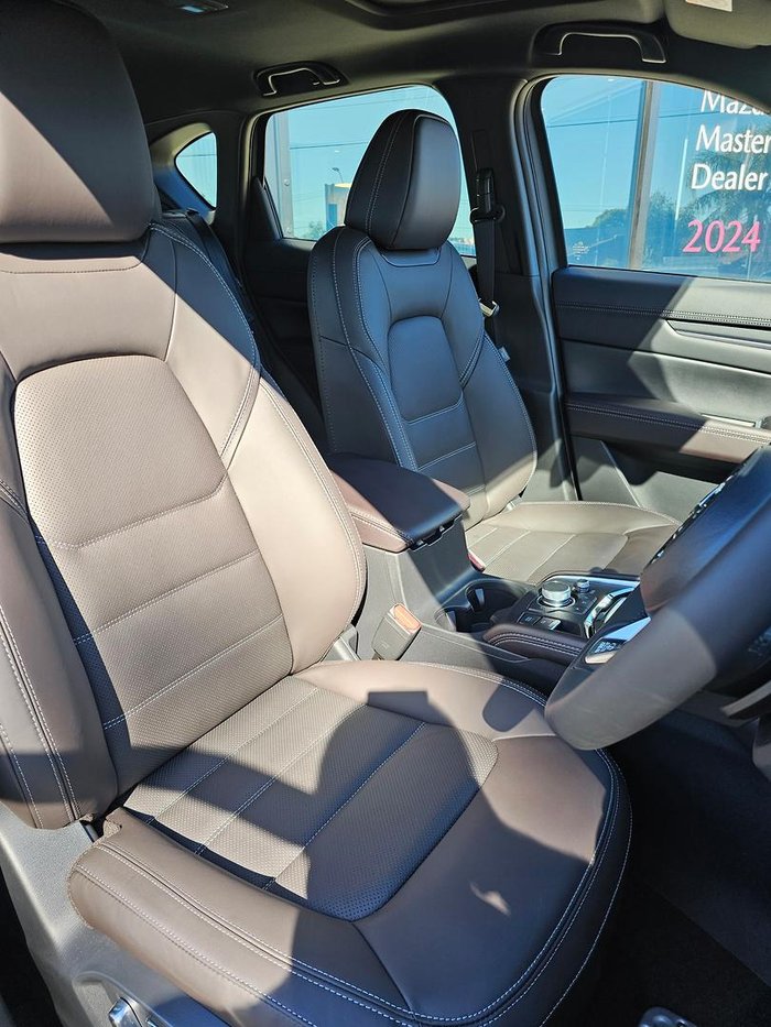 2025 Mazda CX-5 G35 Akera