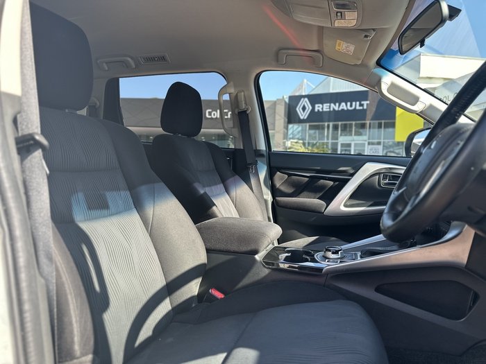 2016 Mitsubishi Pajero Sport GLX