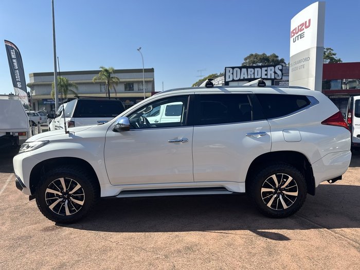 2016 Mitsubishi Pajero Sport GLX